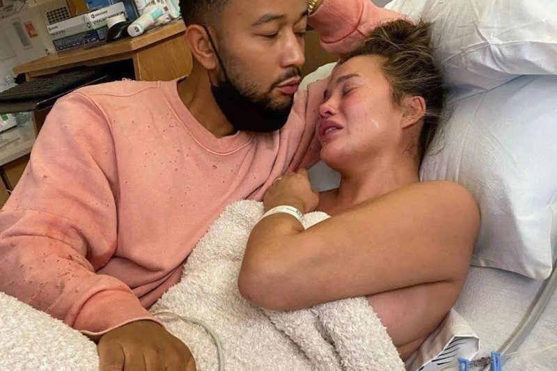 Sending Prayers To Chrissy Teigen And John Legend After Son’s Diagnosis.