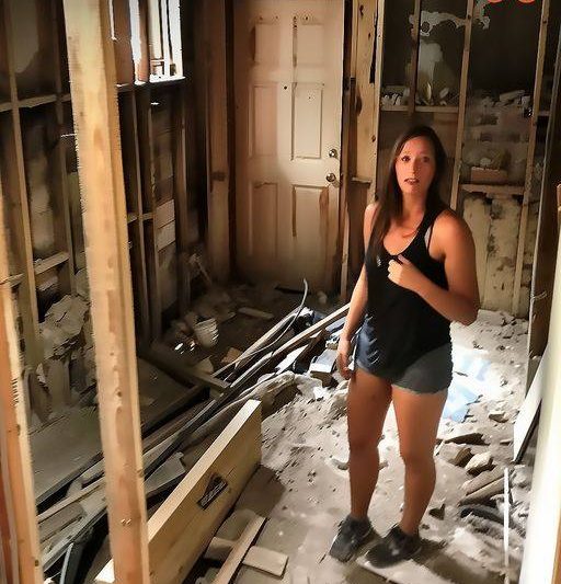 We Discovered a Secret Room during Renovations – What We Found inside Made Us Move Out